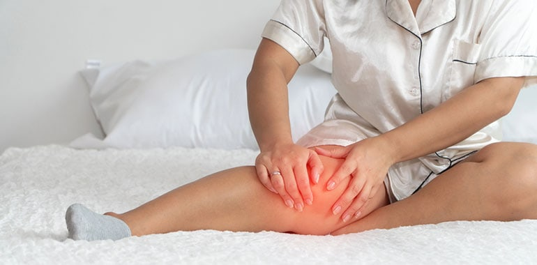 When to Visit an Orthopedic Surgeon for Pain Management